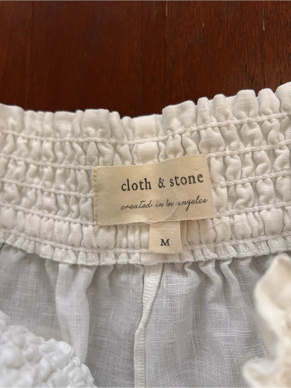 Cloth & Stone High Waisted Smocked Drawstring Linen Shorts White Size Medium - Picture 7 of 8